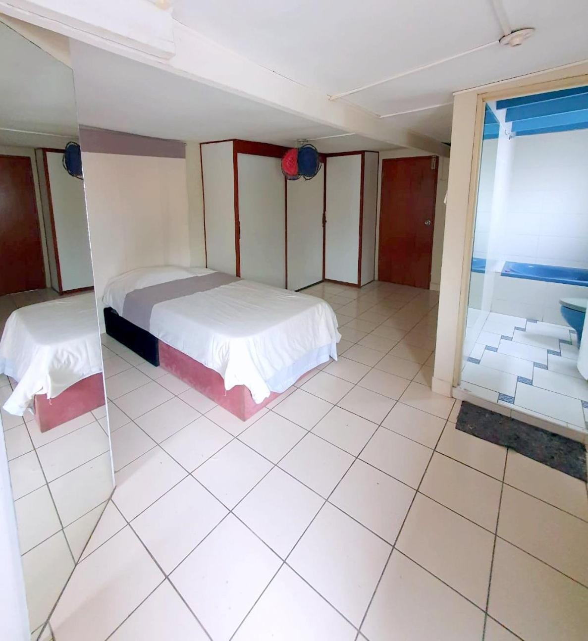 Hostel Colores Miraflores Ліма Екстер'єр фото